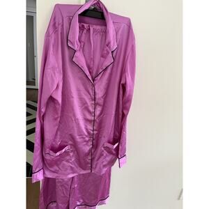 Victoria's Secret Pajama Set Hot Pink 2 Piece Satiny Long Pants, Sleeves Sz L